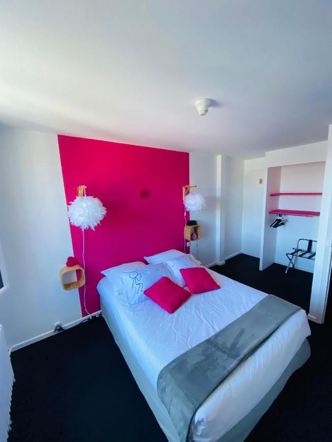 A La Maison Hotel Restaurant Lacaune Zewnętrze zdjęcie