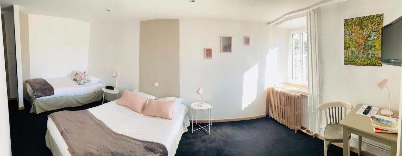 A La Maison Hotel Restaurant Lacaune Zewnętrze zdjęcie