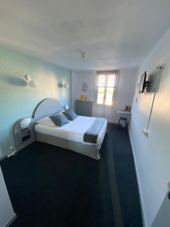 A La Maison Hotel Restaurant Lacaune Zewnętrze zdjęcie