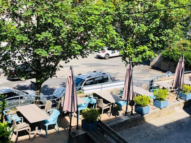 A La Maison Hotel Restaurant Lacaune Zewnętrze zdjęcie