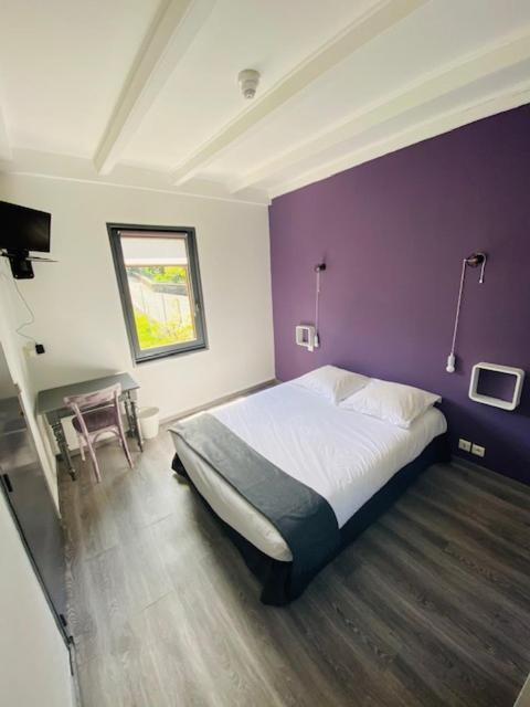 A La Maison Hotel Restaurant Lacaune Zewnętrze zdjęcie